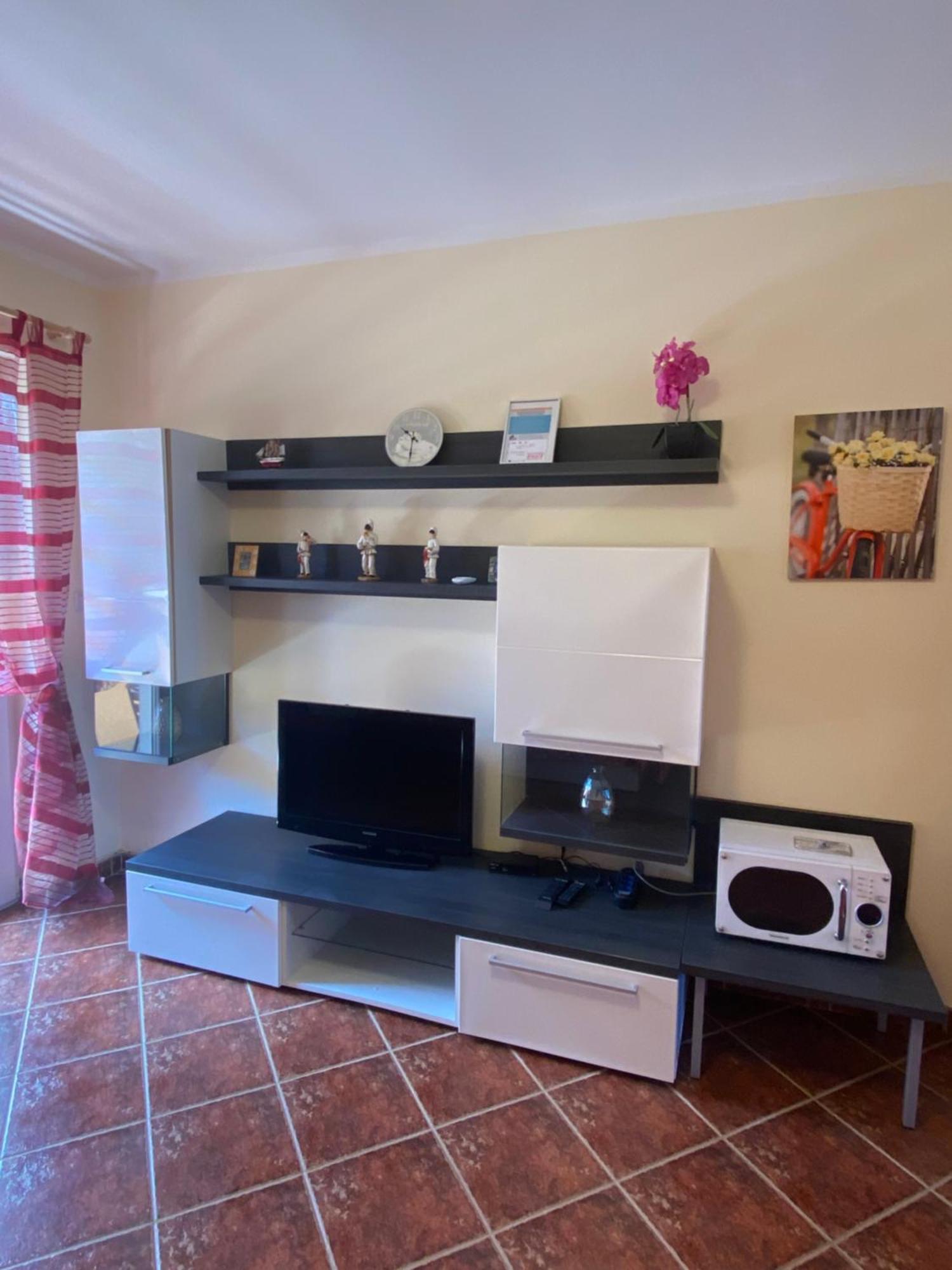 Apartments Villa Viktoria ティヴァト エクステリア 写真