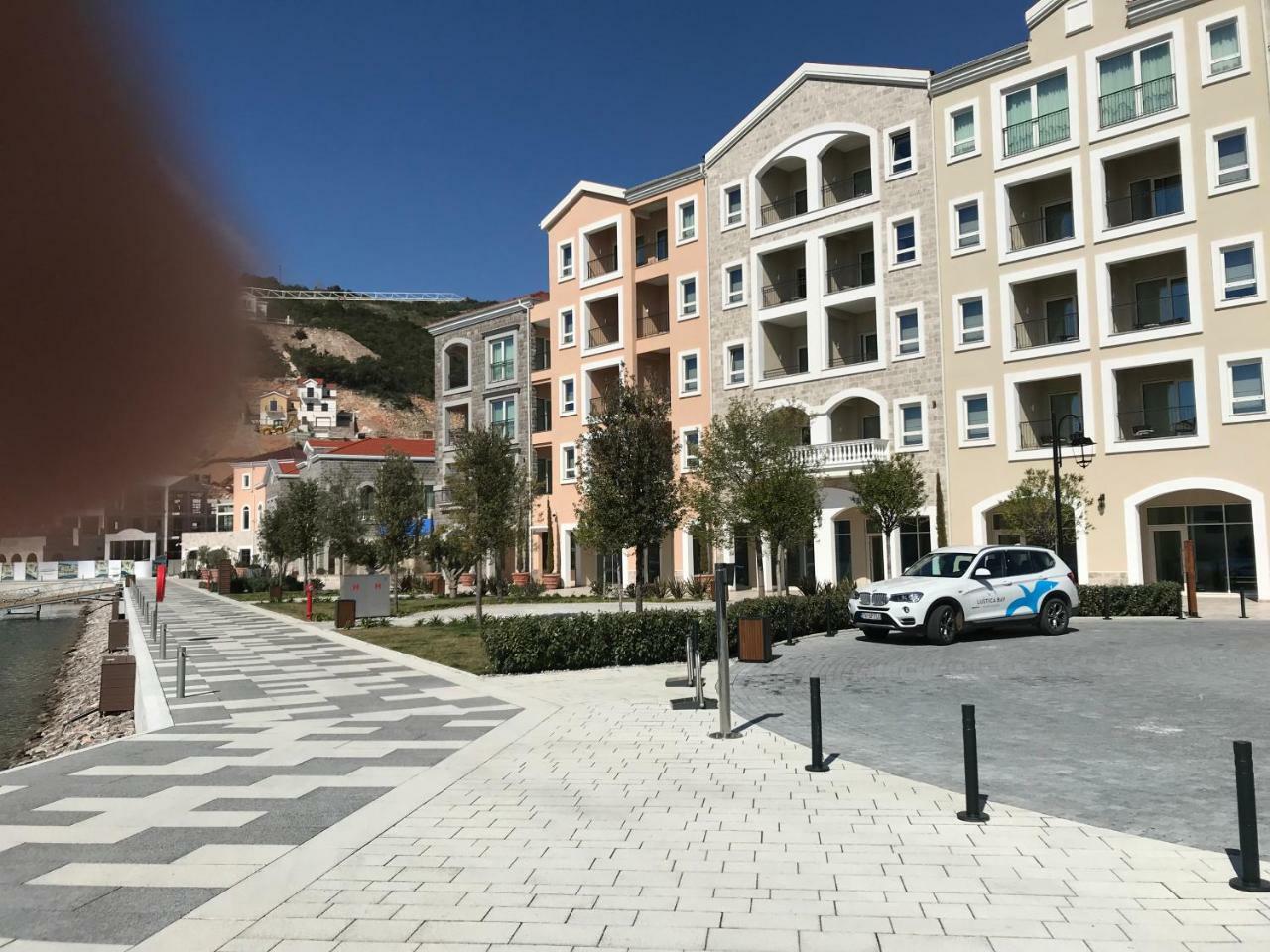Apartments Villa Viktoria ティヴァト エクステリア 写真